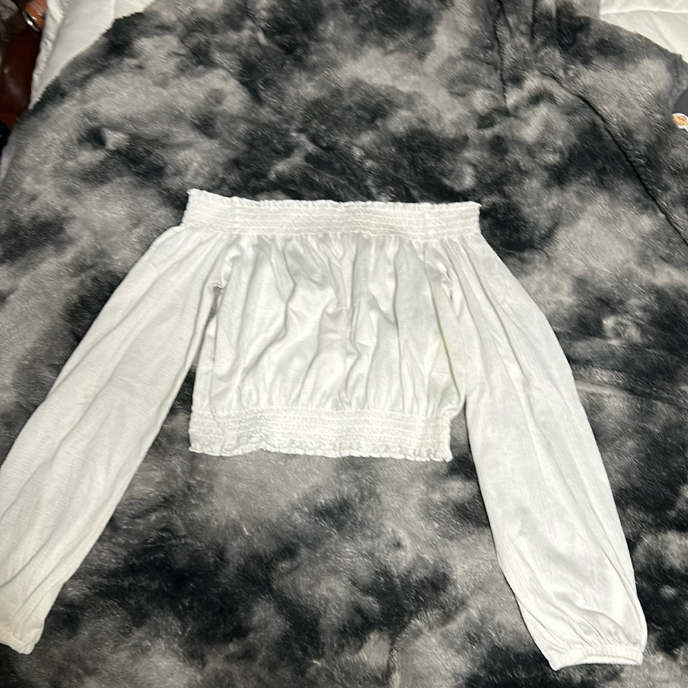 H&M white xs off the shoulder top